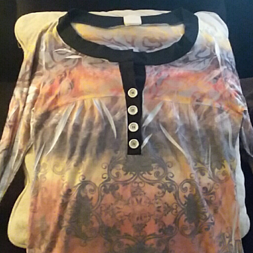 Excellent Used Condition Daytrip Long Sleeve Top